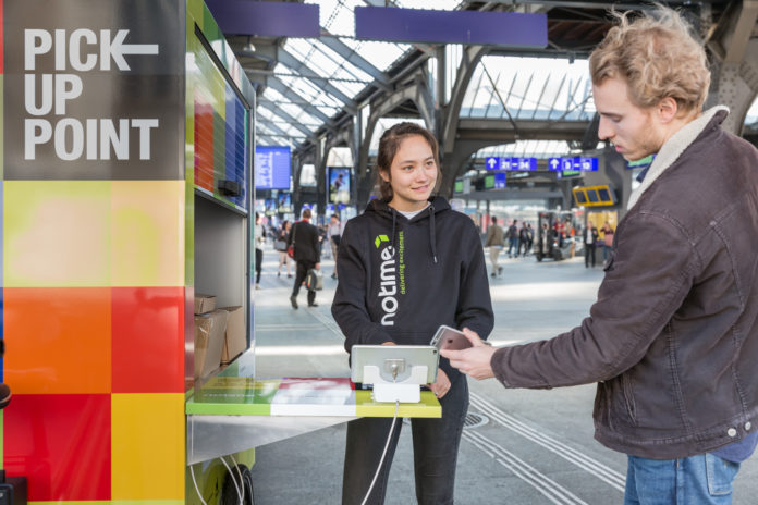 Bis 12 Uhr bestellt, ab 17 Uhr abgeholt: BRACK.CH-Kunden können ihre Pakete nun auch im Zürcher Hauptbahnhof abholen. Möglich macht dies der PickupPoint.