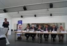 VSRT rüstet sich für die Zukunft Der VSRT-Vorstand ist an einem Tisch der diesjährigen GV mit dem Präsidenten zuständig.