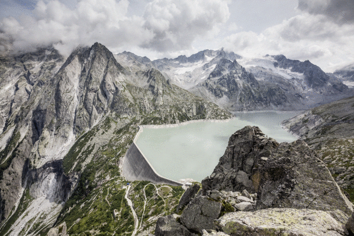 Ein Bild der Berge Albigna
