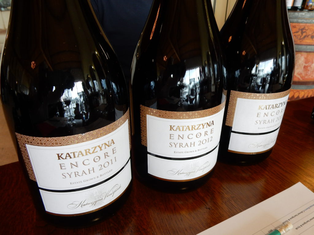 Drei Vorzeige-Flaschen vom Weingut Katarzyna