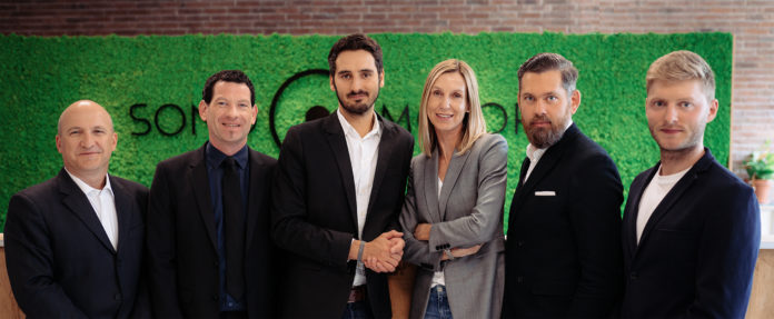 Sono Motors Management mit Thomas Hausch (ganz links) und Isa Krupka
