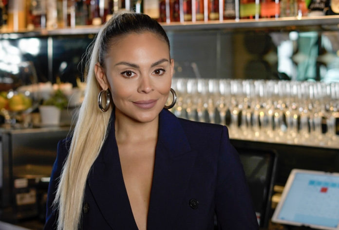 Die Schweizer Influencerin und Sängerin Patrizia Yangüela hat 1,6 Millionen Follower auf Insta.