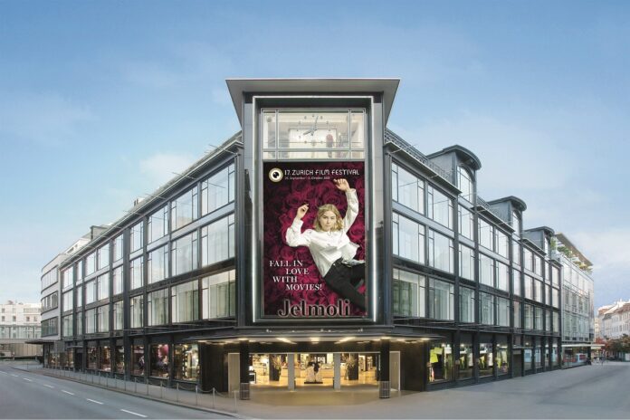 Fassaden-Plakat Jelmoli zum ZFF (Source: ZFF).