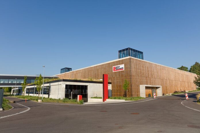 Interdiscount Logistikcenter (Quelle: Interdiscount).