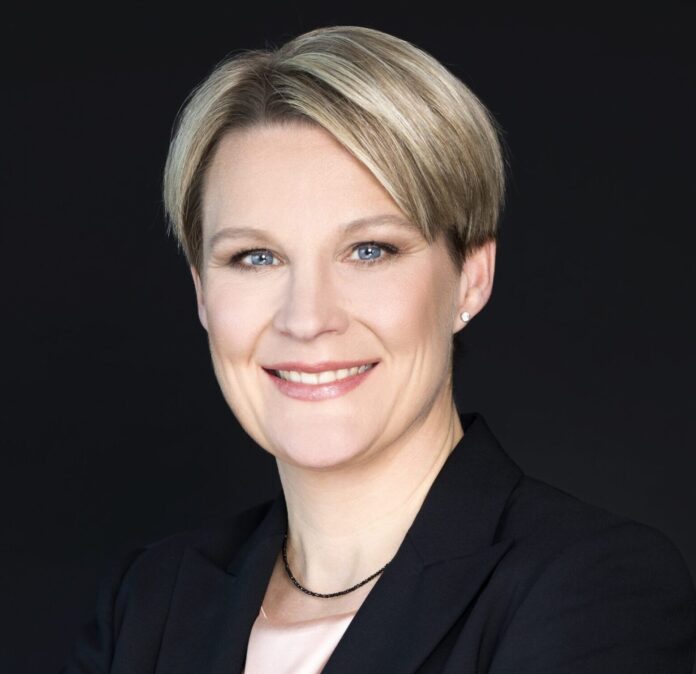 Tanja Vainio (Quelle: Schneider Electric).