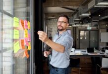 KMU-DigitalScan: Das Tool für die digitale Transformation Bernhard Isenschmid, Digitalisierungsexperte des HTZ (Bild: Patrick Besch)