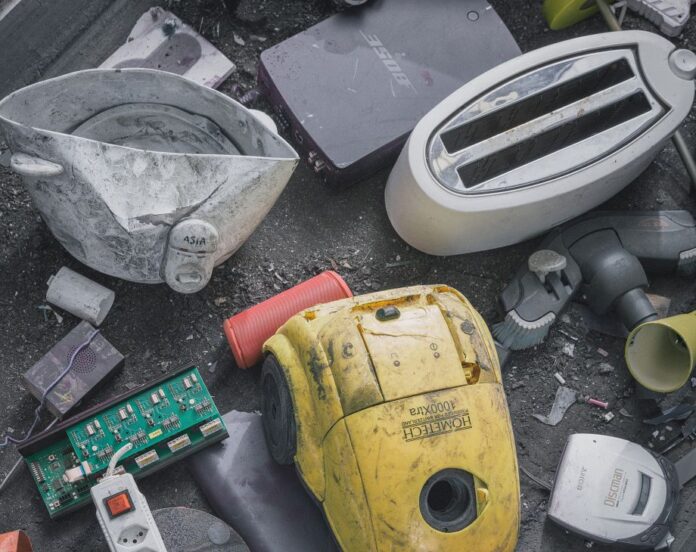 Recyclingprozess bei Immark, Regensdorf, exklusiv fotografiert für Stiftung SENS, Januar 2019. Quelle: SENS.