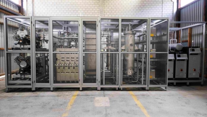 Die Methanisierungsanlage verbindet verschiedene Prozesse direkt an einem Standort – das macht sie in dieser Form einzigartig. Foto: Empa